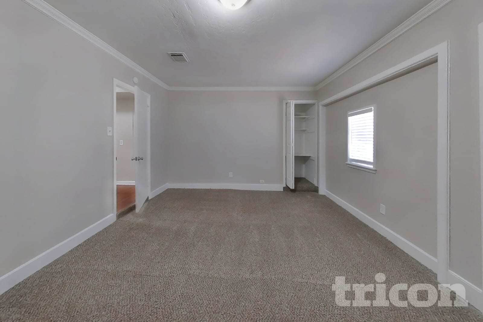 Building Photo - 12306 Foxridge Dr