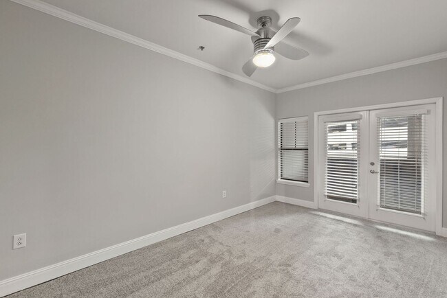 Building Photo - 1,593 SqFt Condo in a prime location in Nashville!
