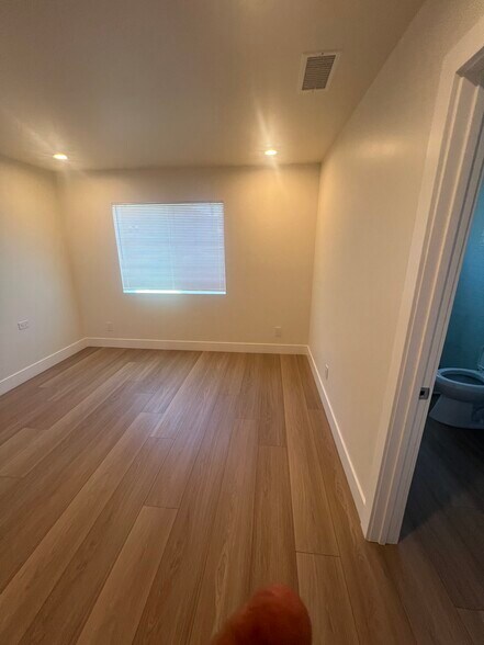 Building Photo - 266 Witmer St