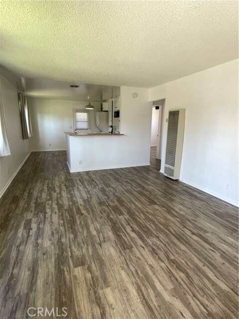 Building Photo - 616 15th St