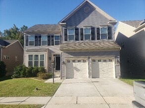 Building Photo - 7592 Holly Ridge Dr