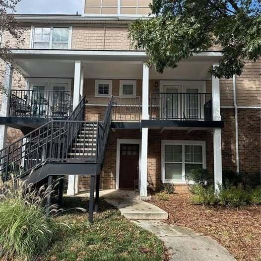 Building Photo - 1035 Barnett Shoals Rd