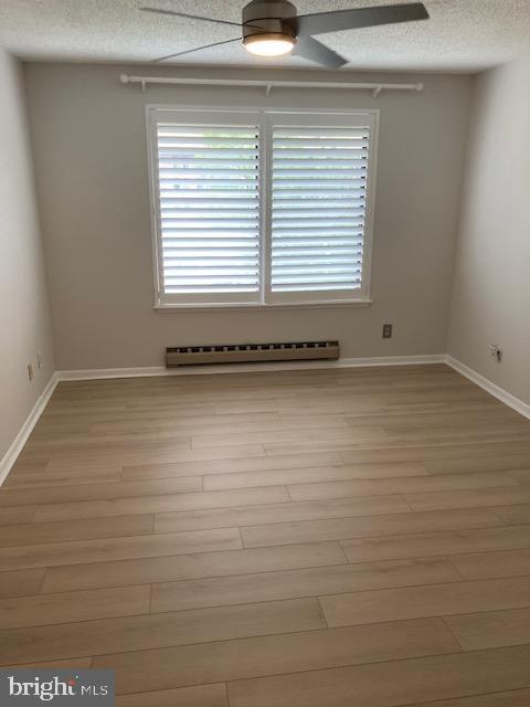 Building Photo - 15300 Beaverbrook Ct