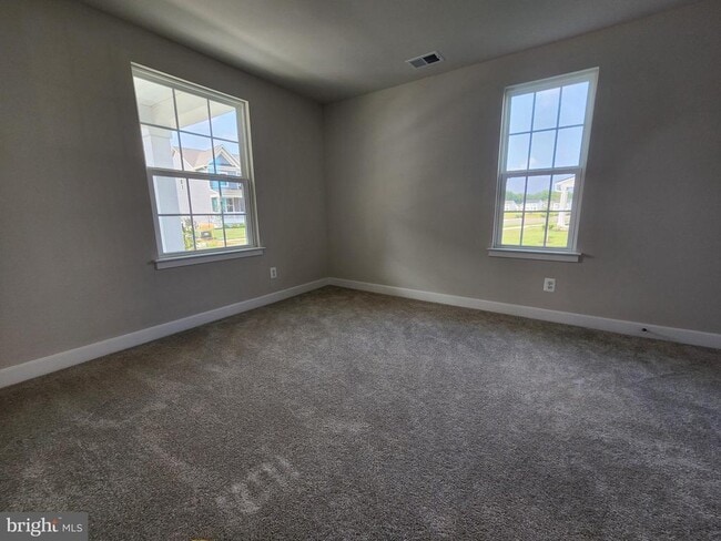 Building Photo - 844 New Castle Landing Dr