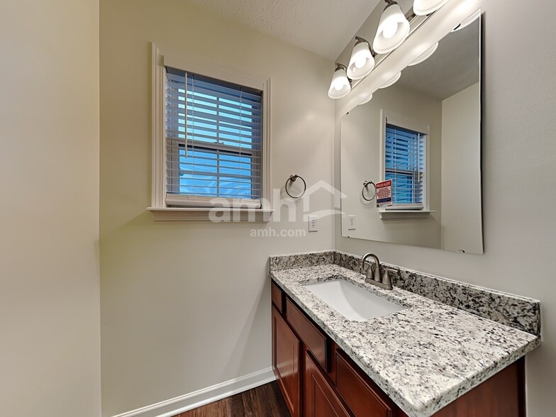 Building Photo - 3359 Firethorn Drive