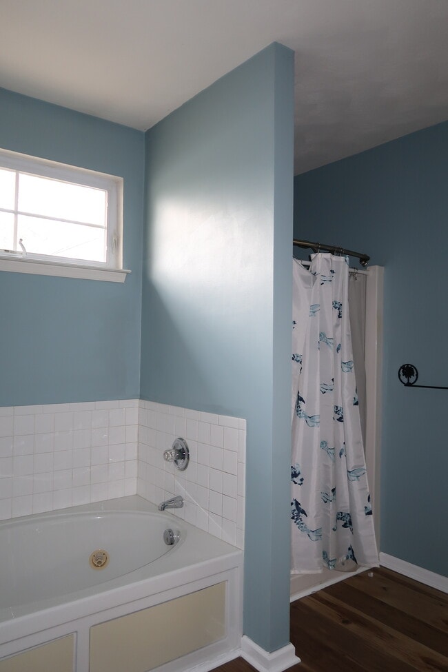 Building Photo - 5816 Reon Ct