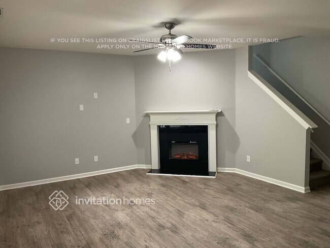 Building Photo - 9331 Opal Dr