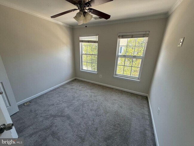 Building Photo - 7082 Water Oak Rd