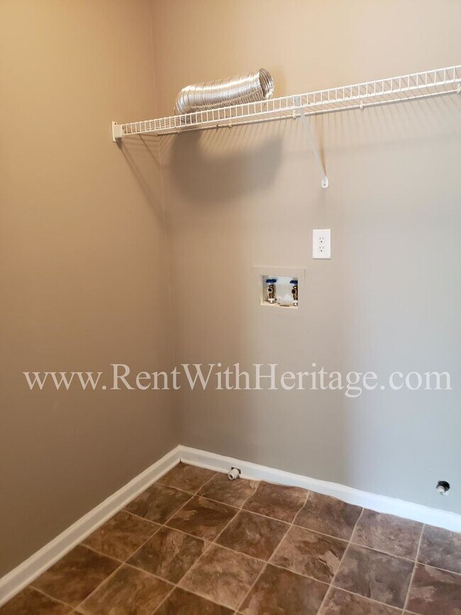 Building Photo - GORGEOUS HOME / UPGRADES GALORE/ GREAT LOCATION!!! CHAPEL HILL SCHOOLS