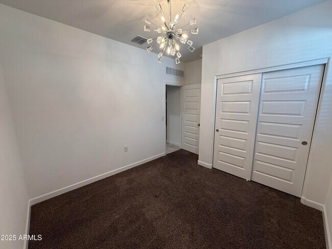 Building Photo - 10301 S Peralta Dr