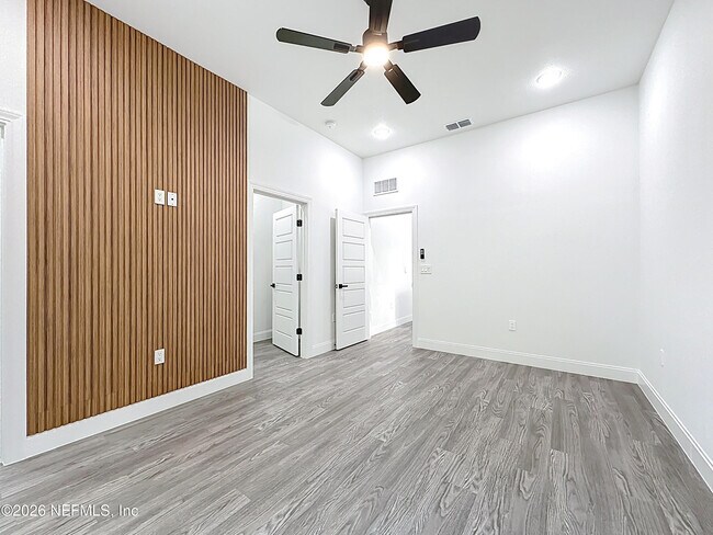 Building Photo - 8912 Hogan Rd