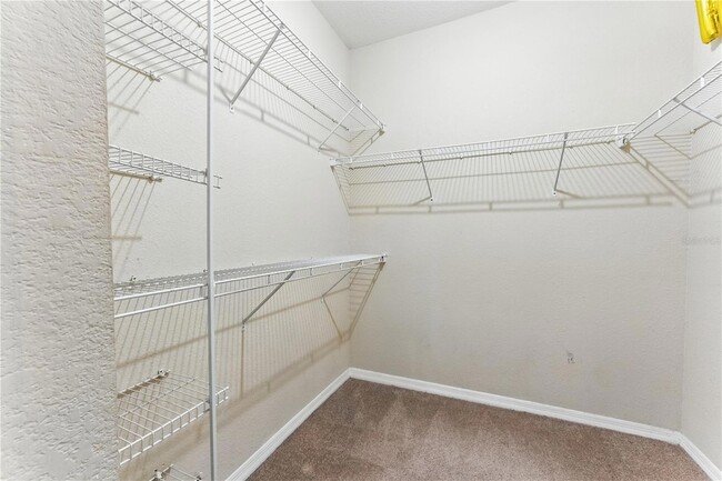 Building Photo - 6153 Metrowest Blvd