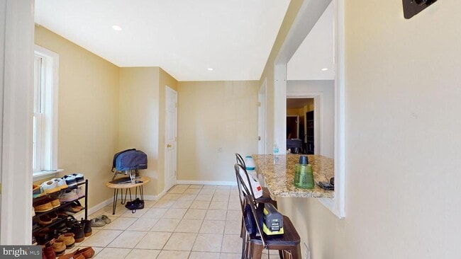 Building Photo - 769 Ardmore Ave