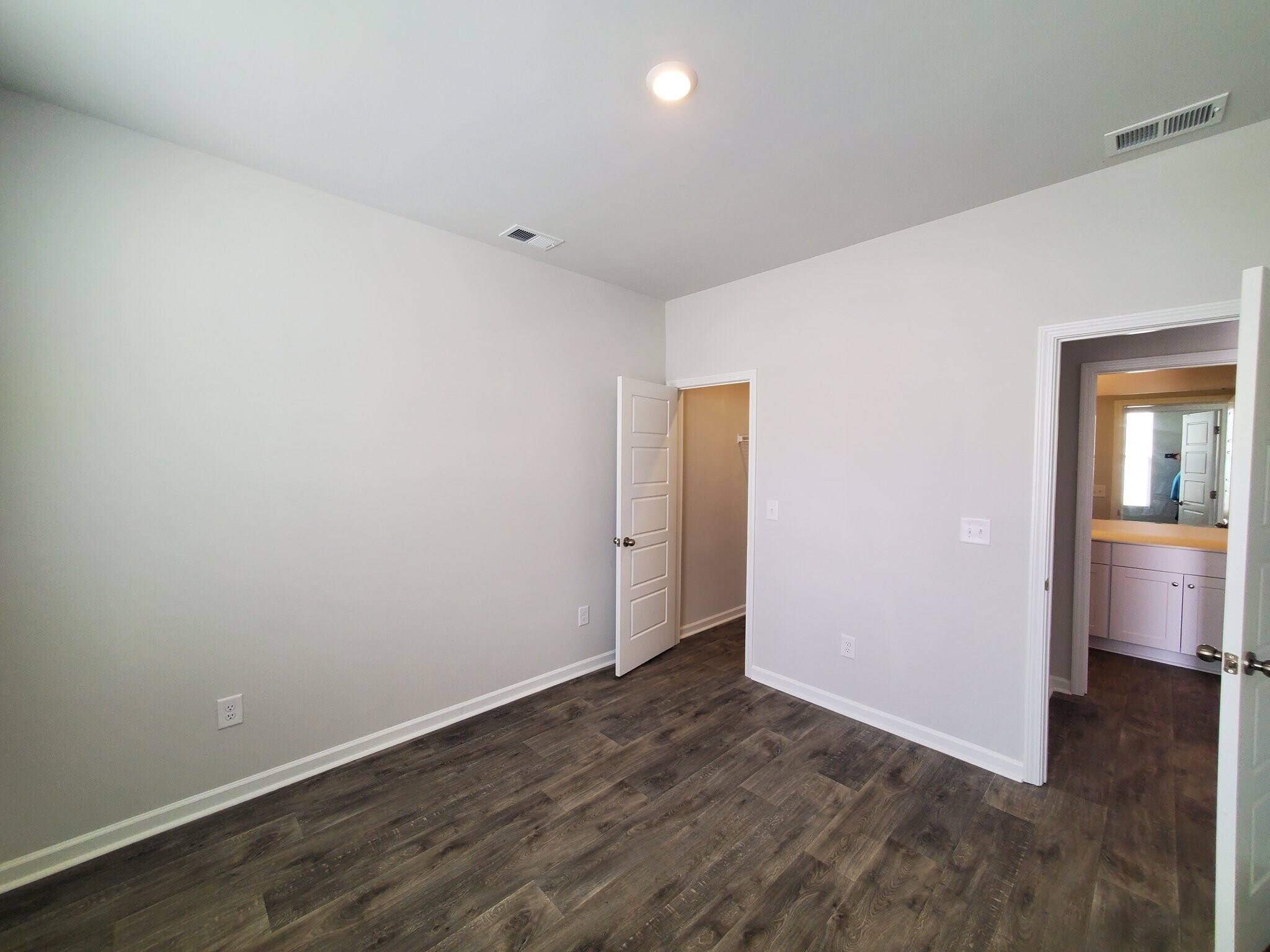 Building Photo - 174 Cypress Holw Dr