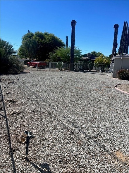 Building Photo - 26960 McCall Ct