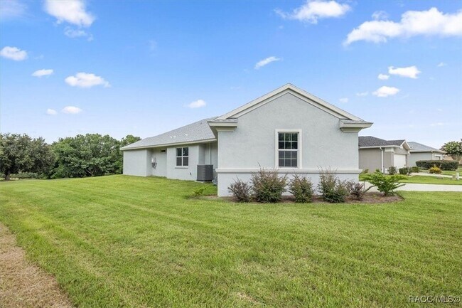 Building Photo - 2443 N Andrea Point