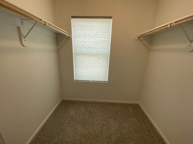 Building Photo - 1022 N Corbin Ln