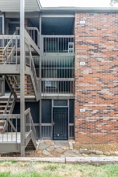 Building Photo - 454 Berlin Dr