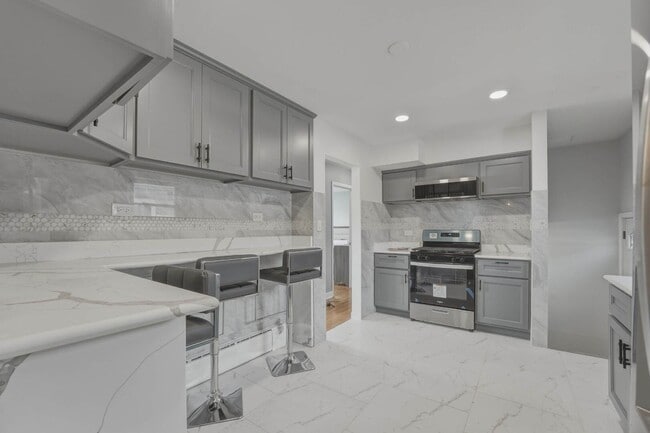 Building Photo - 8901 Moody Ave