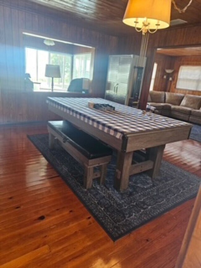 Building Photo - Two bedroom / Two Bath lake view home on L...