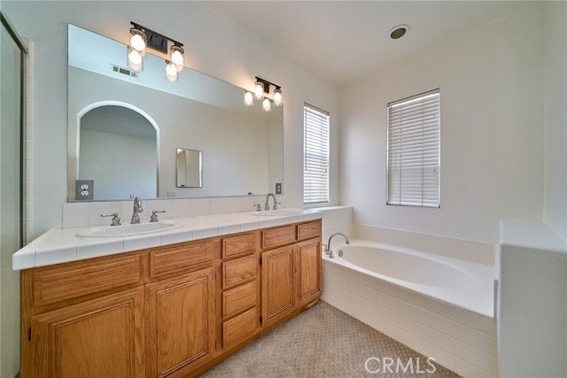 Building Photo - 22859 Morro Dr