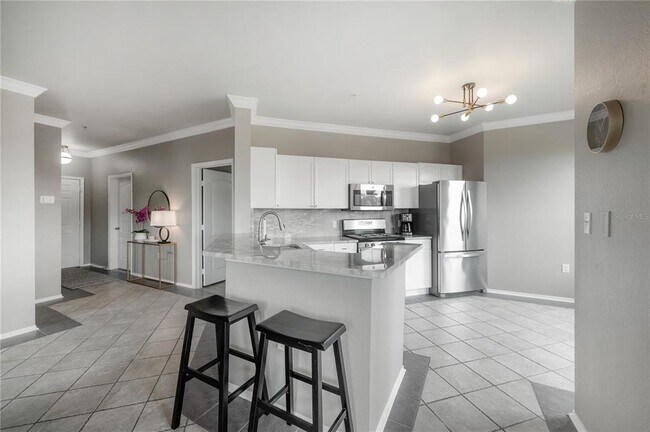 Building Photo - 2709 Via Cipriani