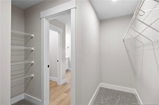 Building Photo - 22 S Shamrock Dr