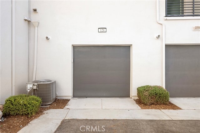 Building Photo - 120 Novel