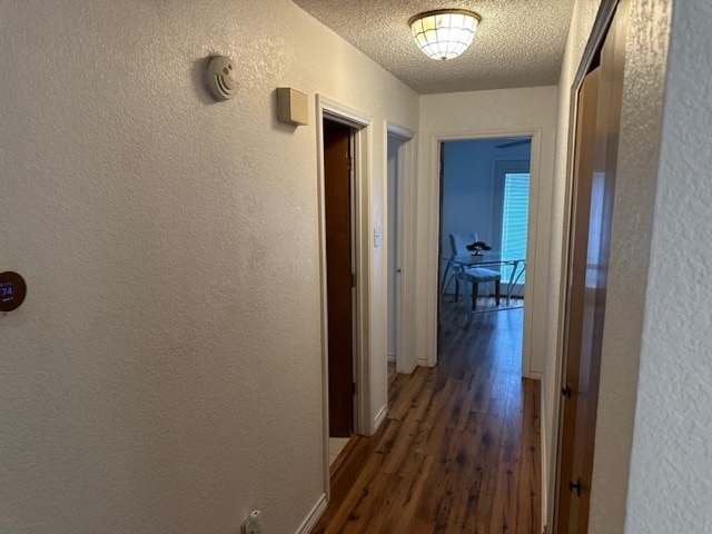 Building Photo - 4504 Fairgate Dr