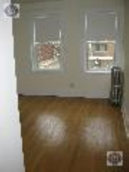 Building Photo - 862 Huntington Ave