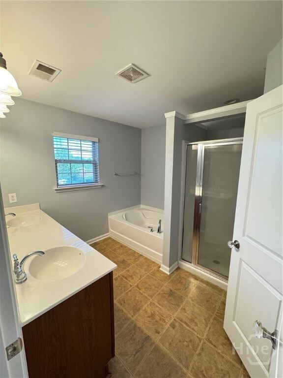 Building Photo - 147 Shady Grove Ln