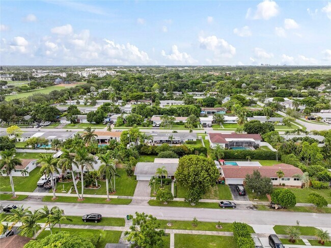 Building Photo - 9355 SW 181st St