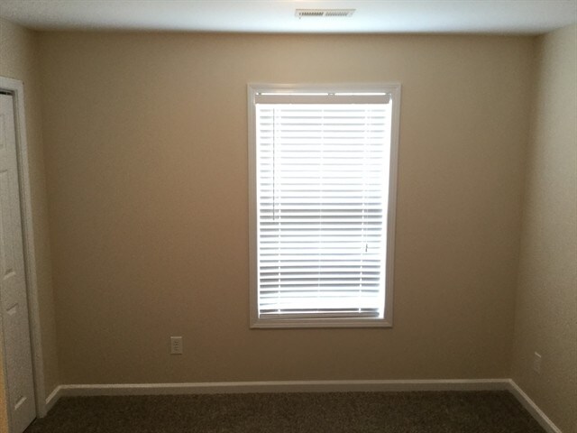 Building Photo - 5705 Parasol Ln
