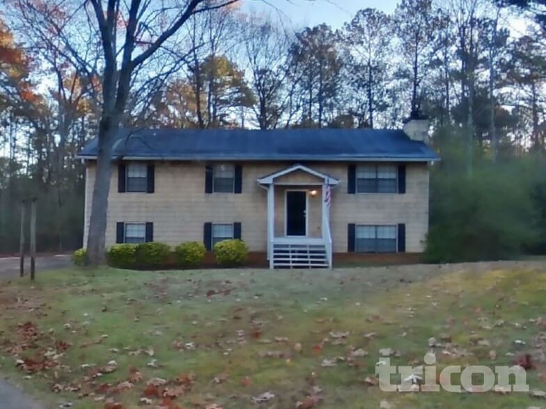 Building Photo - 3510 Cove Terrace