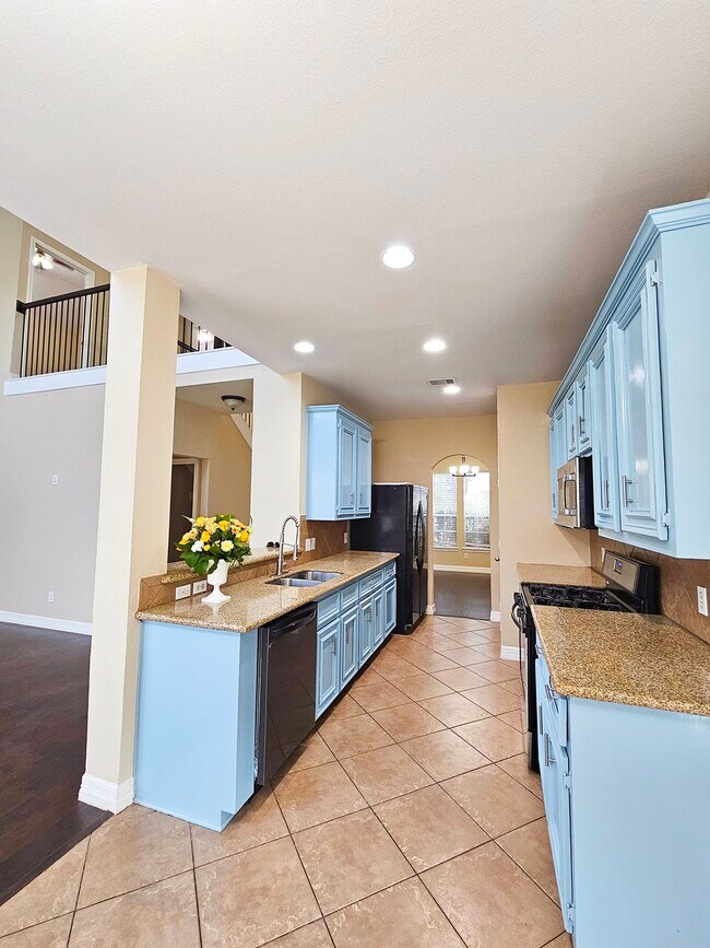 Building Photo - 20810 Balmoral Glen Ln