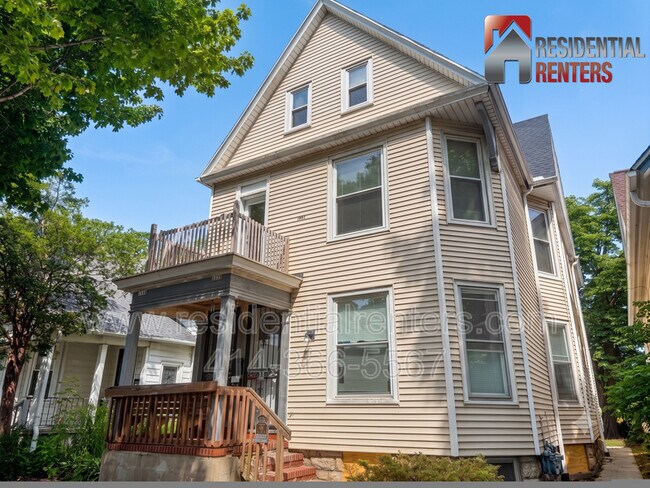Building Photo - 2454 N Booth St