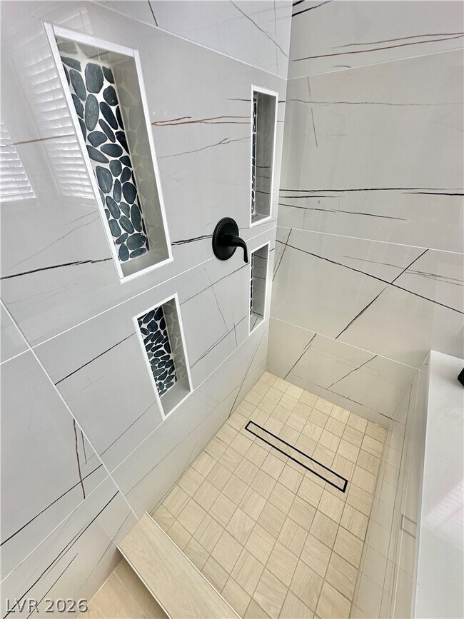 Building Photo - 10637 Turquoise Valley Dr