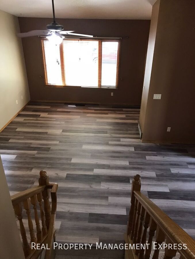 Building Photo - 3 BED 2 BATH HOME NEAR MORNINGSIDE PARK