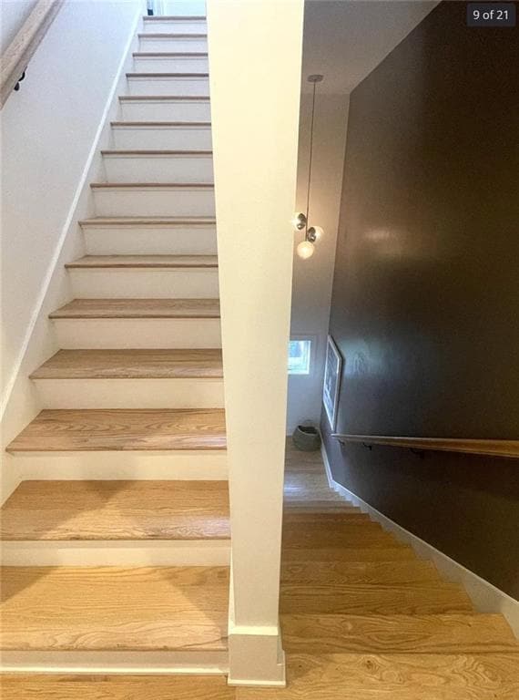 Building Photo - 137 Almy St