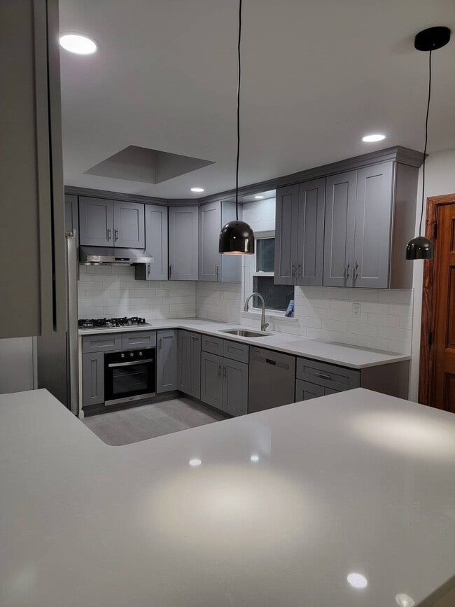 Building Photo - 57-08 260th St