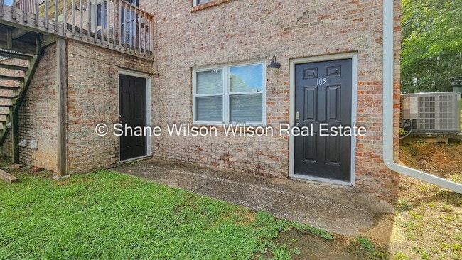 Building Photo - Cute little 1 BR / 1 BA apartment.  Move in special! 1/2 off the first month's rent!  Come View t...