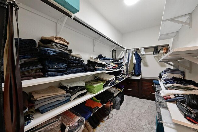 Building Photo - 446 Grace Lilly Dr