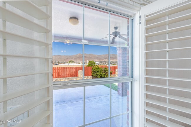 Building Photo - 4628 King Arthur Ct