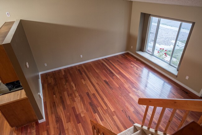 Building Photo - Charming 3-Bedroom Home with Stunning Pike...