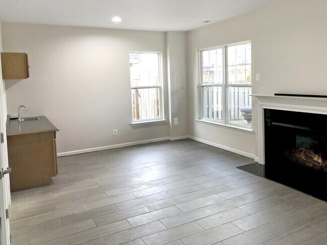 Building Photo - 43450 Hopestone Terrace