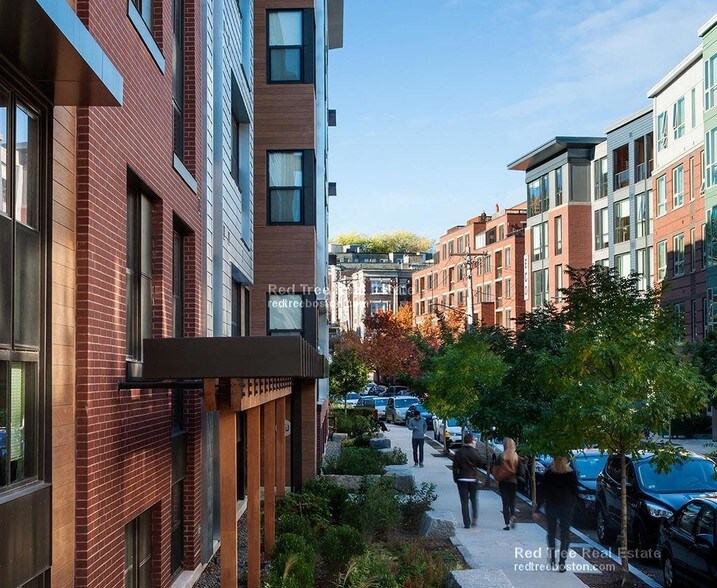 Building Photo - 99 Brainerd Rd