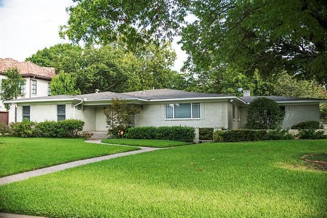 Building Photo - 7431 Midbury Dr