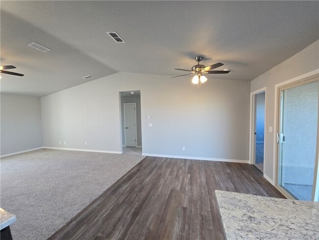 Building Photo - 2951 E Colina Cerbat