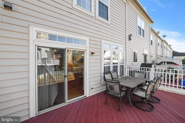 Building Photo - 409 Phelps St