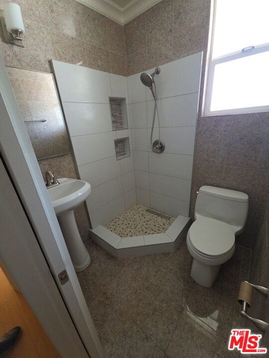 Building Photo - 8308 Pershing Dr